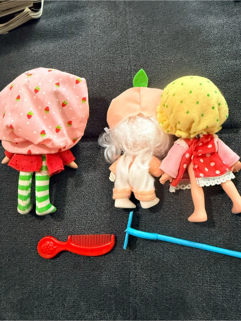 VTG 1979 Strawberry shortcake, Lemon Meringue and Baby Apricot w/ Book